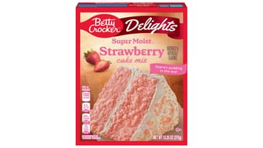 Betty Crocker Delights Super Moist Strawberry Cake Mix