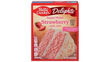 Betty Crocker Super Moist Delights Strawberry Cake Mix