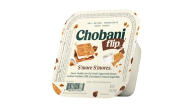 Chobani Sweet Vanilla Low Fat Greek Yogurt with Honey Graham Crackers Yogurt S'Mores