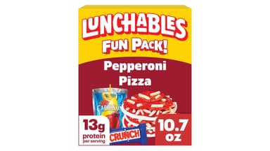 Lunchables Pepperoni Pizza with Capri Sun Fruit Punch and Crunch Bar Fun